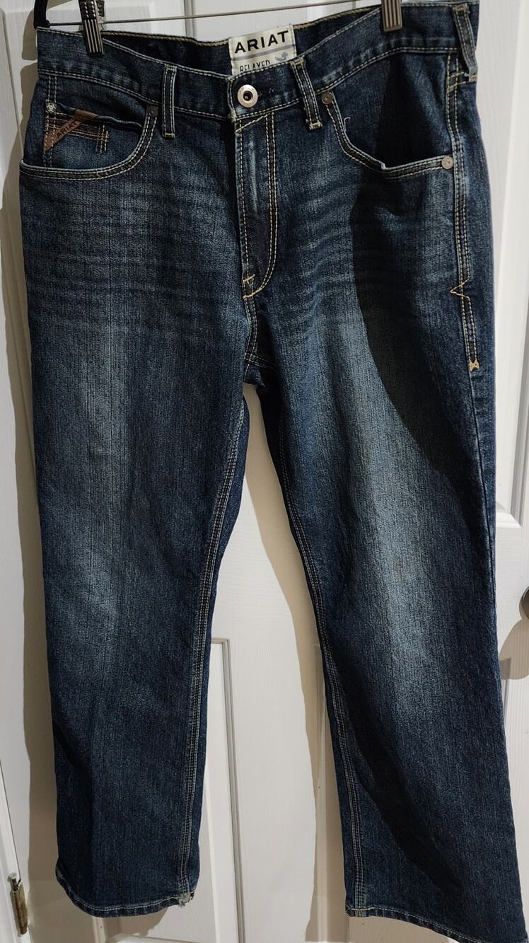 Ariat M4 Derek Boot Cut Denim Jeans Mens Size 34x32 Medium Wash Distressed